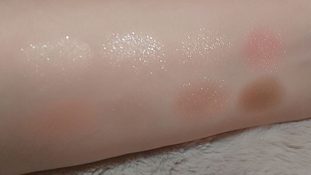 プリズム エアー アイ パレット/CLIO/アイシャドウパレットを使ったクチコミ(3枚目)