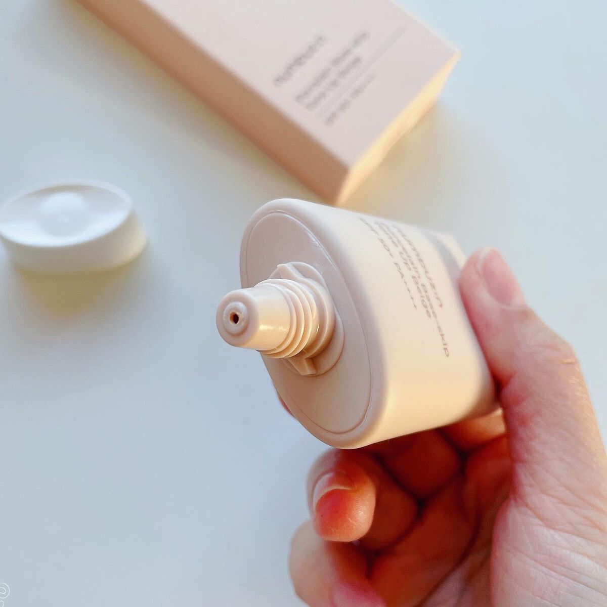 3番 ノーファンデ陶器肌トーンアップクリーム/numbuzin/化粧下地を使ったクチコミ（3枚目）