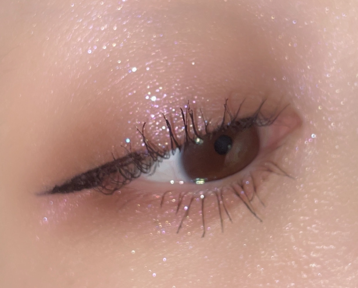 マルチカラーバリエーション スパークル/チャコット・コスメティクス/単色アイシャドウを使ったクチコミ（3枚目）