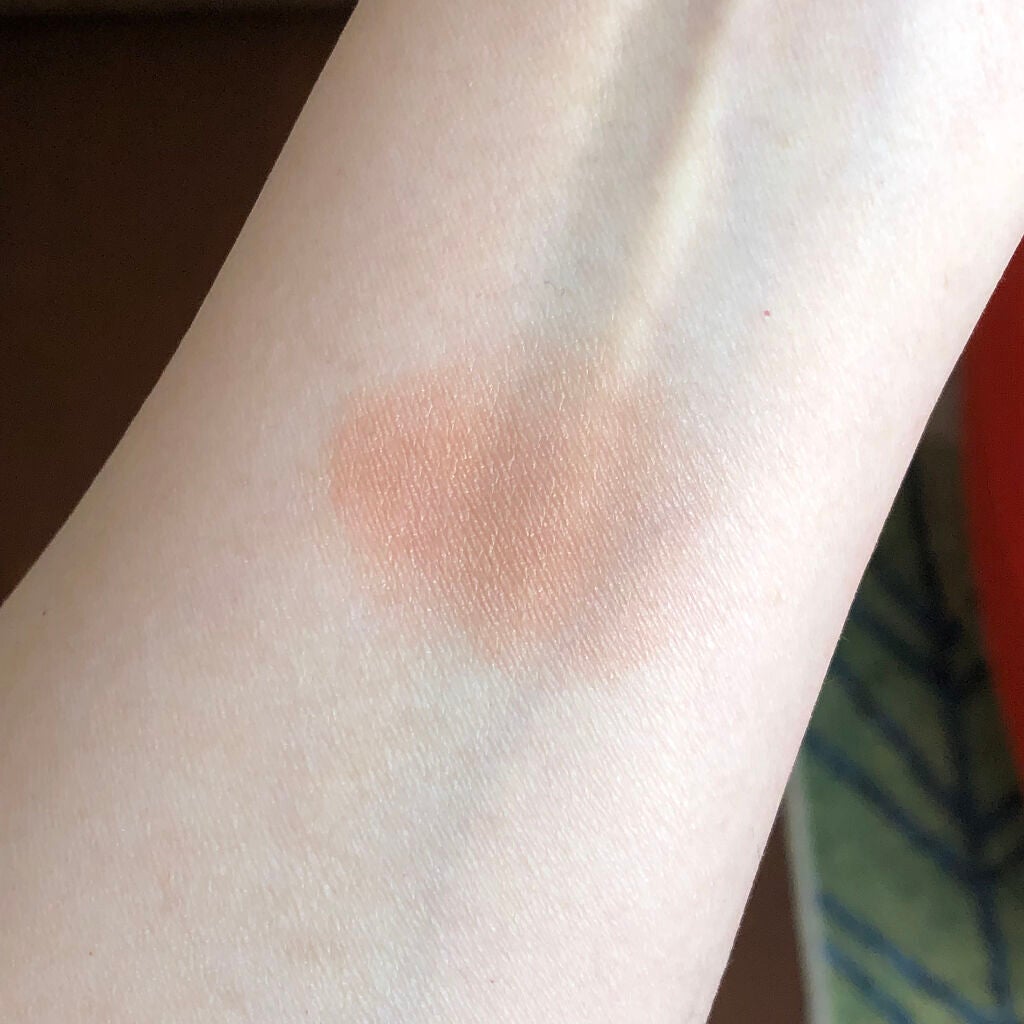 メルティング パウダー ブラッシュ/SUQQU/パウダーチークを使ったクチコミ(3枚目)