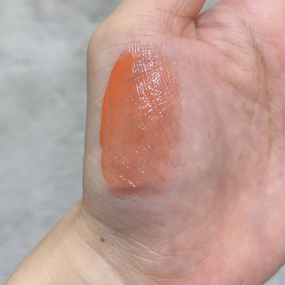 リップポーションバーミーローズ/alternativestereo/リップグロスを使ったクチコミ(2枚目)