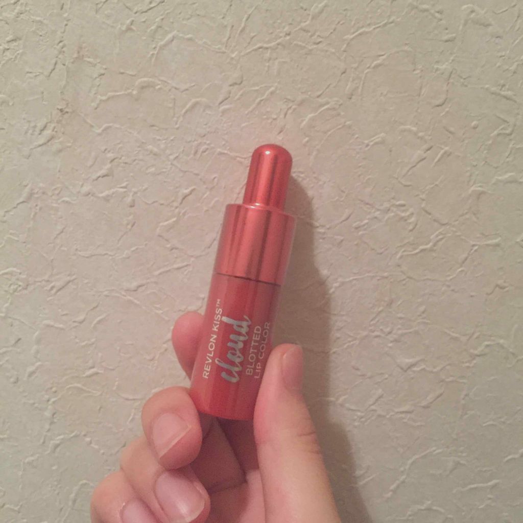 キス クラウド ブロッテッド リップ カラー 009 パウティ ピーチ（限定色）/REVLON/口紅を使ったクチコミ（1枚目）