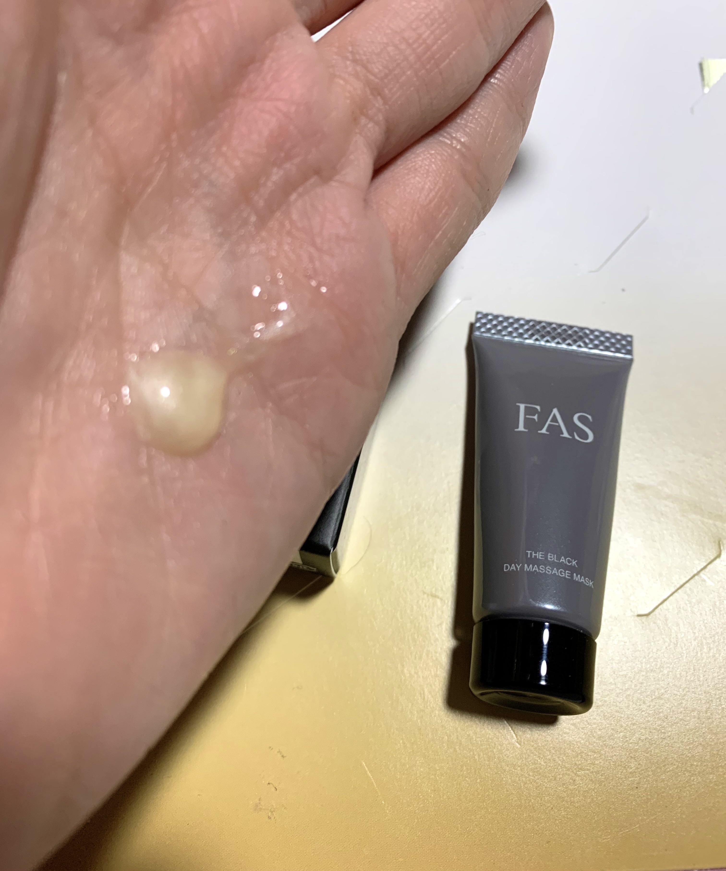 FAS ザ ブラック デイ マッサージ マスク｜FASの口コミ - FAS ザ