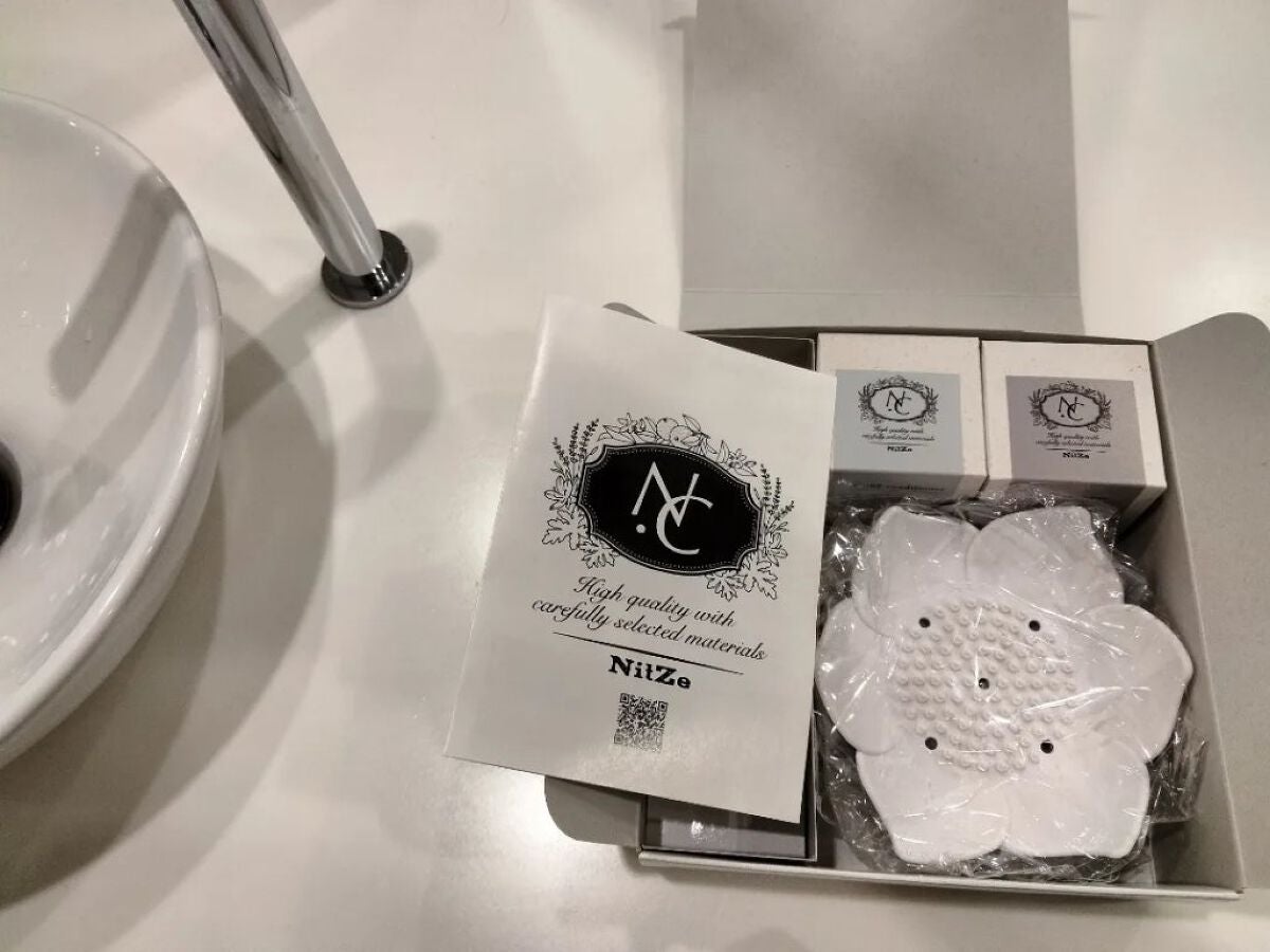 mcgroupakiko on LIPS 「豊かな美髪は美人の条件ともいいますしヘアケアには相当の力を入れ..」(1枚目)