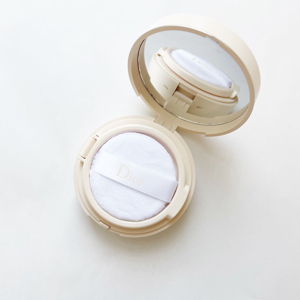 ディオールスキン フォーエヴァー クッション パウダー ライト/Dior/ルースパウダーを使ったクチコミ（3枚目）