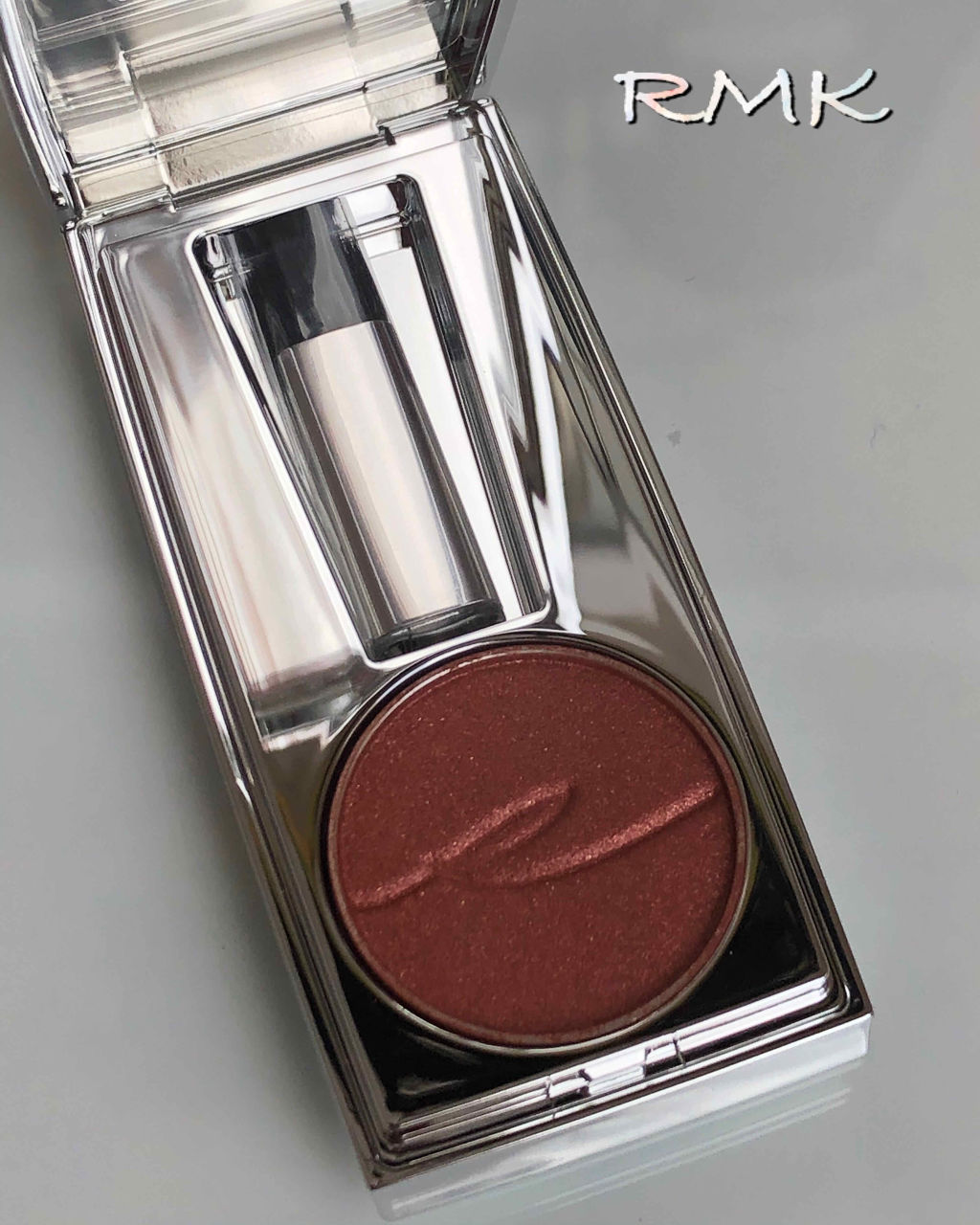 カラーユアルックアイズ 03 ブロンズ/RMK/単色アイシャドウを使ったクチコミ（1枚目）