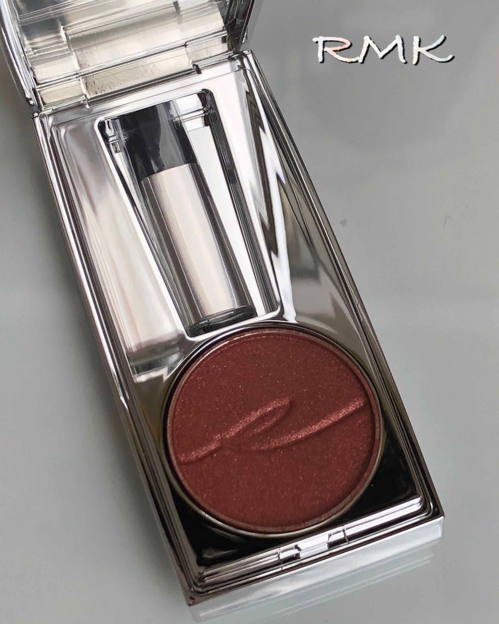 カラーユアルックアイズ/RMK/単色アイシャドウを使ったクチコミ(1枚目)