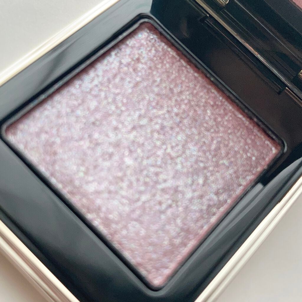 トーン タッチ アイズ/SUQQU/単色アイシャドウを使ったクチコミ(3枚目)