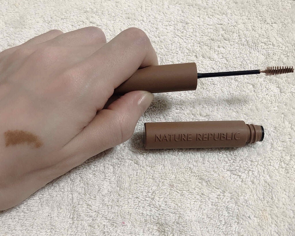 ボタニカルスキニーアイブロウ/ネイチャーリパブリック/眉マスカラを使ったクチコミ(2枚目)
