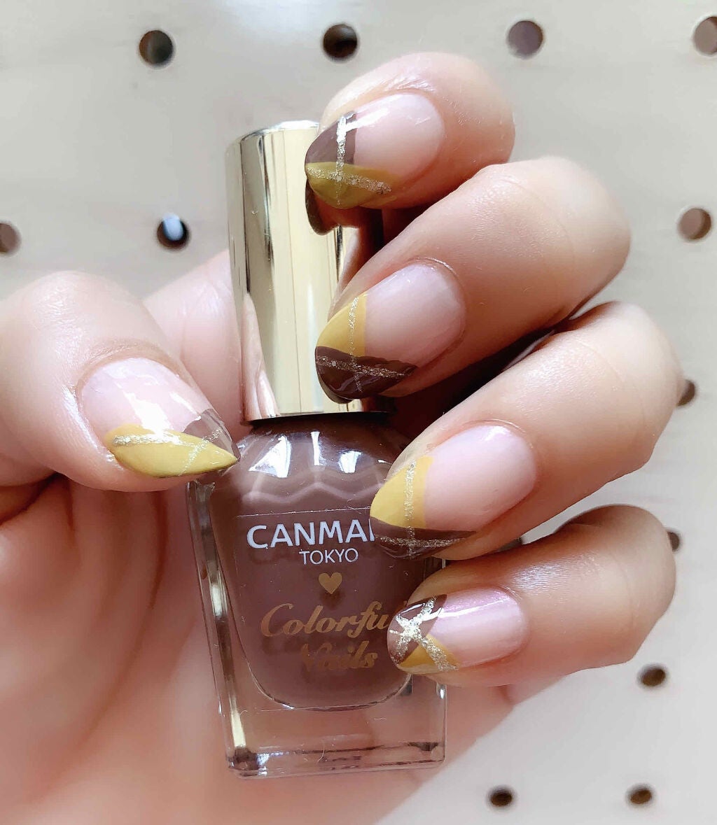 カラフルネイルズ/キャンメイク/マニキュアを使ったクチコミ(4枚目)