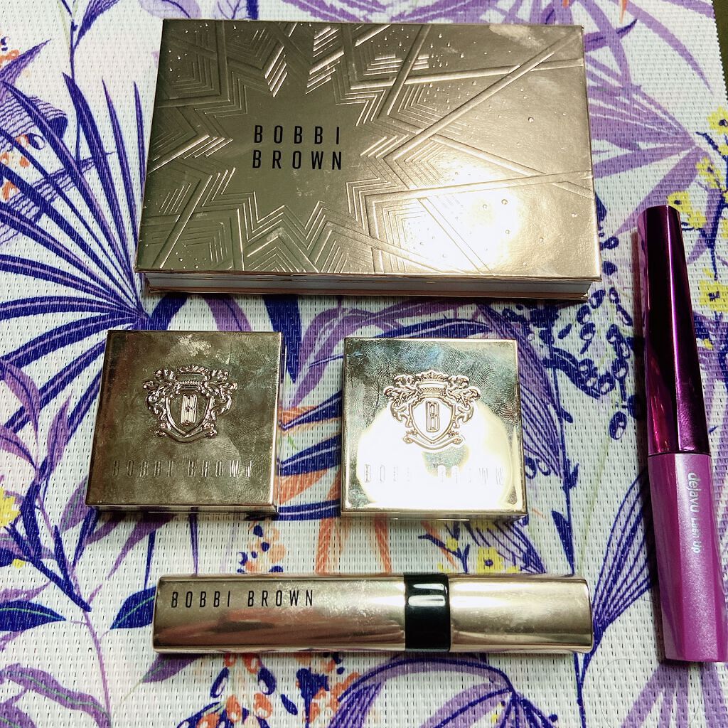 リュクス アイシャドウ リッチ ジェムストーン ロイヤルサファイア/BOBBI BROWN/単色アイシャドウを使ったクチコミ（2枚目）