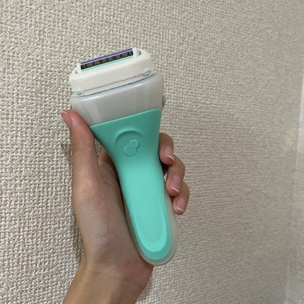 イントゥイション 敏感肌用 ホルダー (刃付き)+替刃1コ/イントゥイション/シェーバーを使ったクチコミ(2枚目)