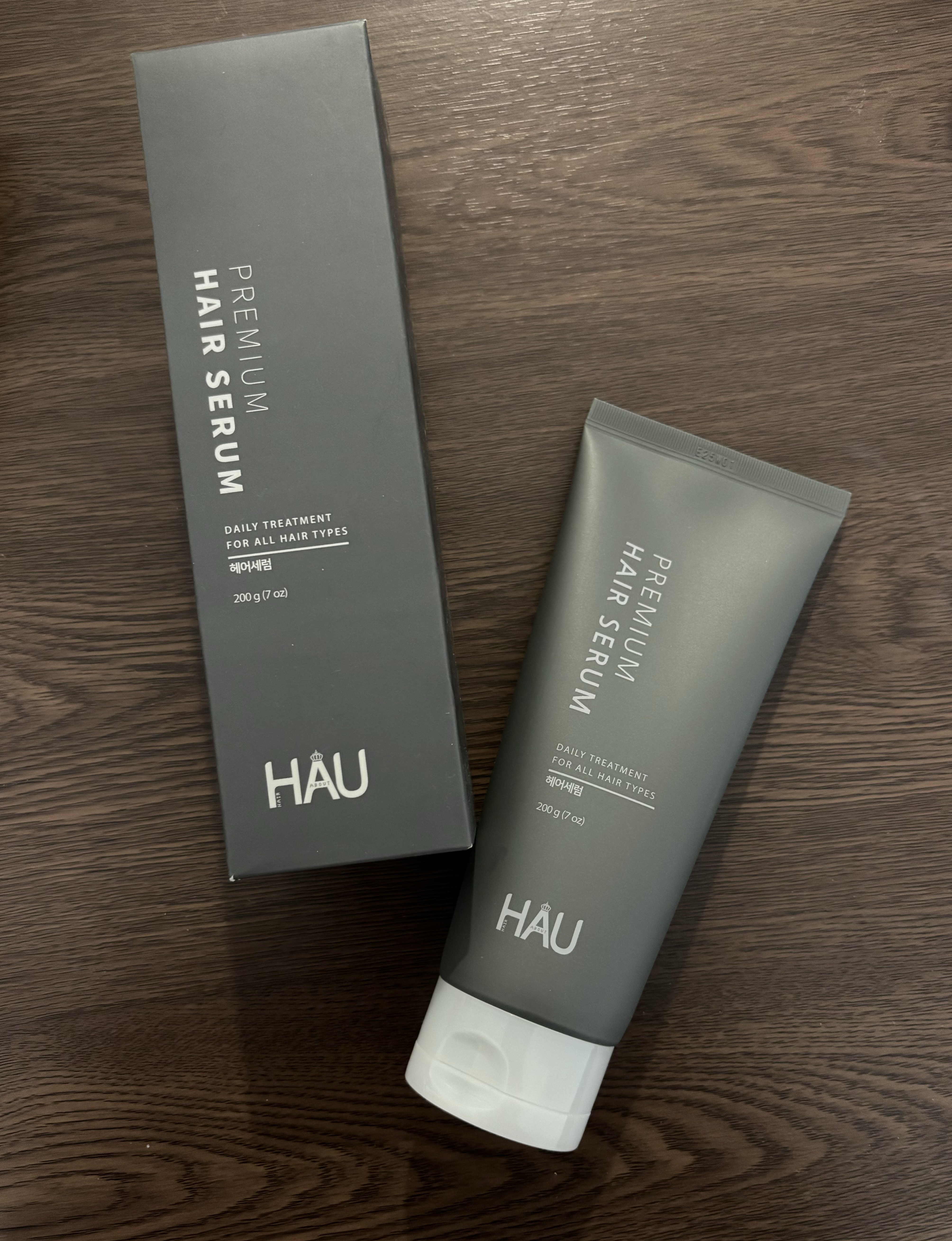Premium Hair Serum/HAU/洗い流すヘアトリートメントを使ったクチコミ（1枚目）
