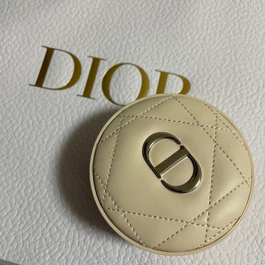 ディオールスキン フォーエヴァー クッション パウダー/Dior/ルースパウダーを使ったクチコミ（1枚目）