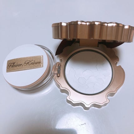 花神シリーズ プレストパウダー/FlowerKnows/プレストパウダーを使ったクチコミ(2枚目)