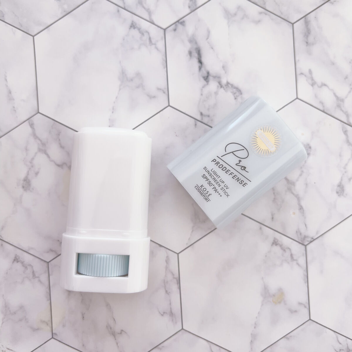 プロディフェンス ライトアップUV スティック/サンカット®/日焼け止めスティックを使ったクチコミ（3枚目）