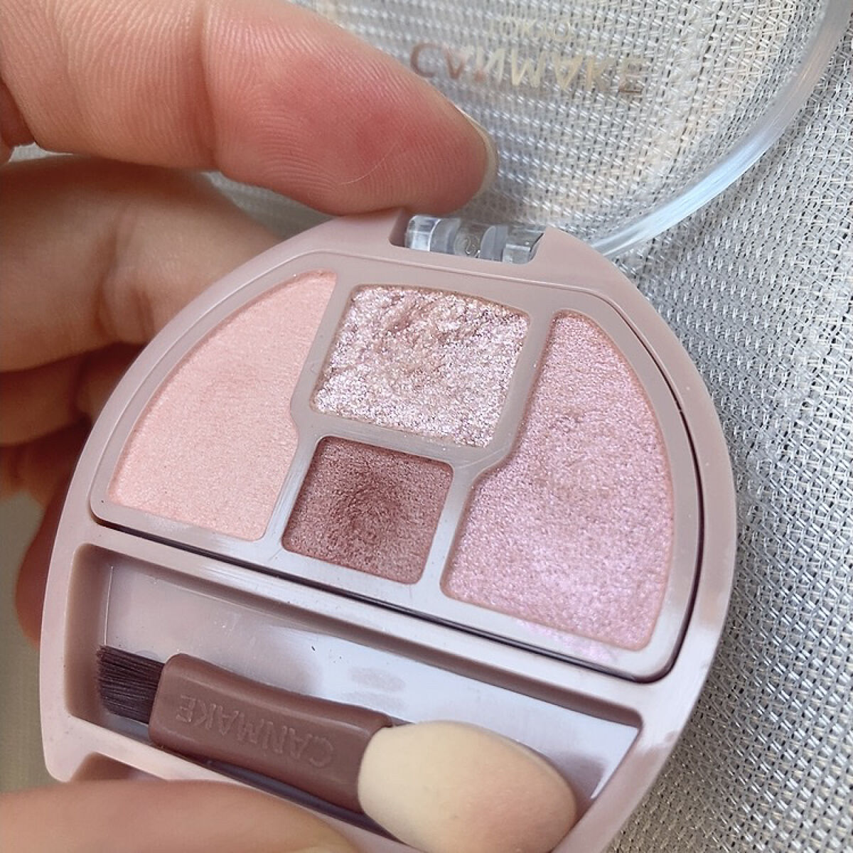 プランぷくコーデアイズ/キャンメイク/パウダーアイシャドウを使ったクチコミ（3枚目）