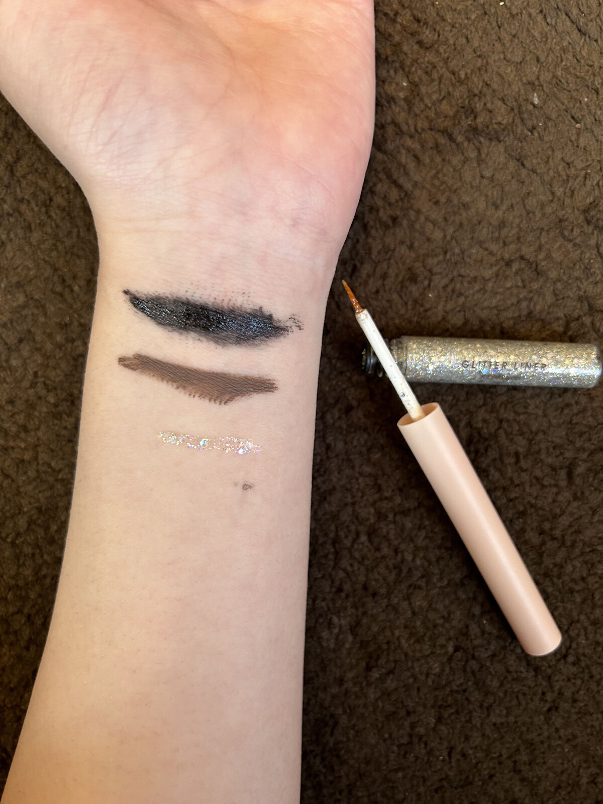 グリッターライナー/Kirei&co./グリッターを使ったクチコミ（3枚目）