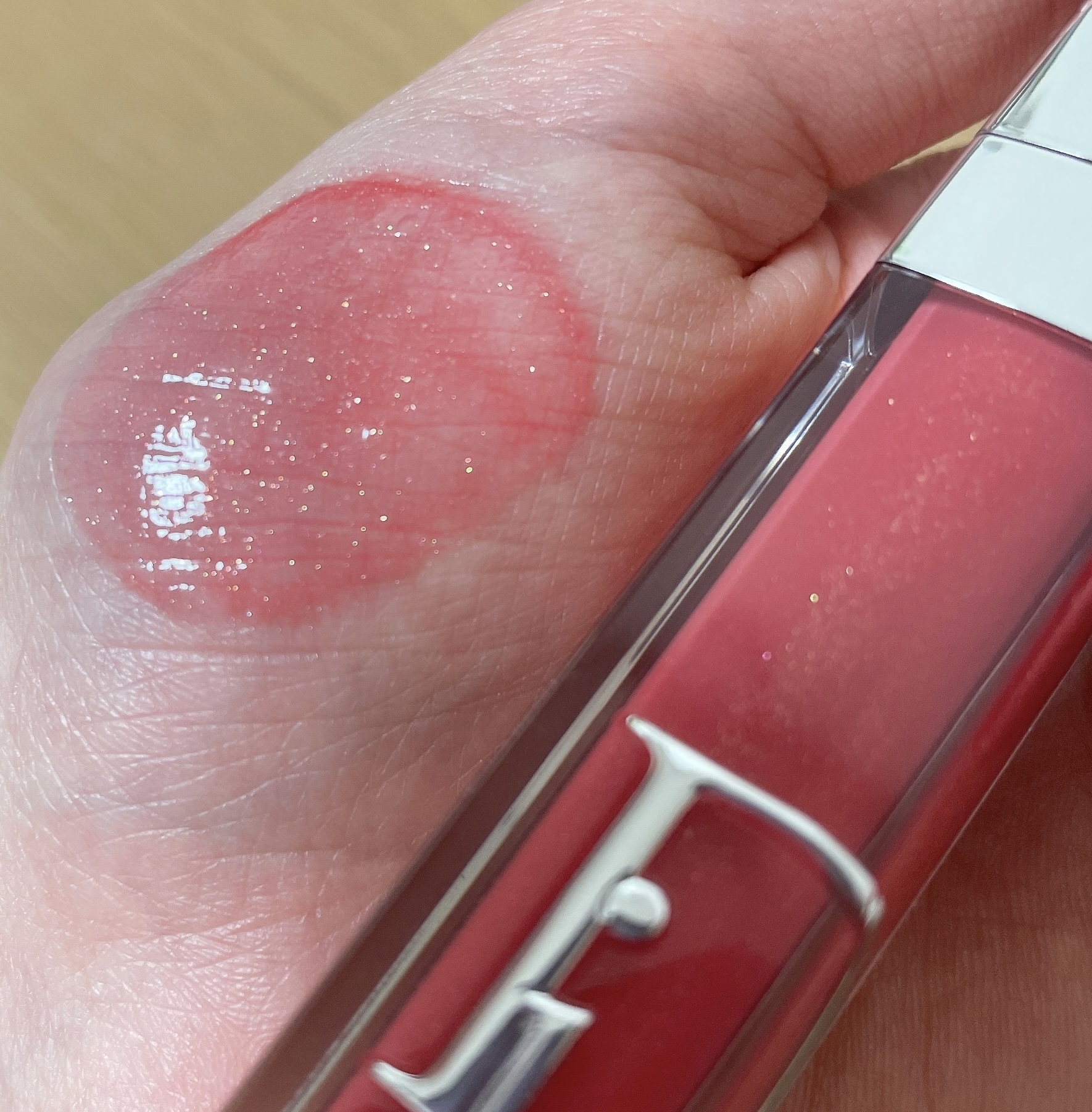 ディオール アディクト リップ マキシマイザー/Dior/リップグロスを使ったクチコミ（2枚目）