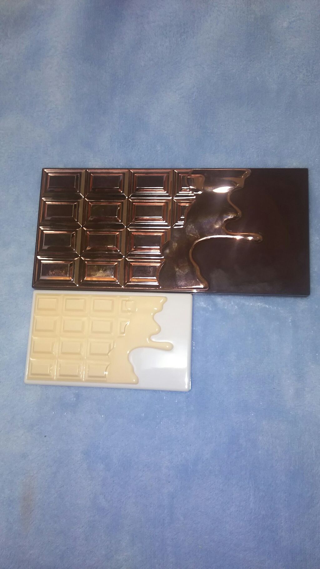 ミニチョコレートアイシャドウパレット/MAKEUP REVOLUTION/アイシャドウパレットを使ったクチコミ(2枚目)