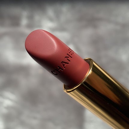 ルージュ アリュール ヴェルヴェット ル リオン ドゥ シャネル/CHANEL/口紅を使ったクチコミ(2枚目)