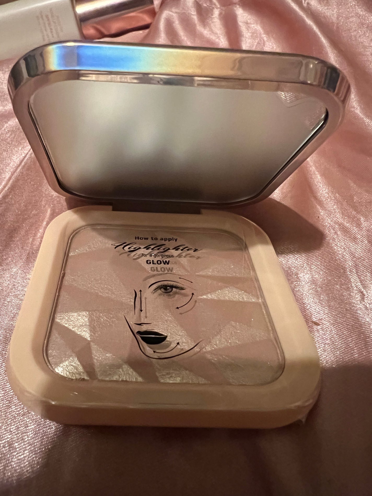 know you letten ダイヤモンド ハイライトパウダー/ELLESY/パウダーハイライトを使ったクチコミ(2枚目)