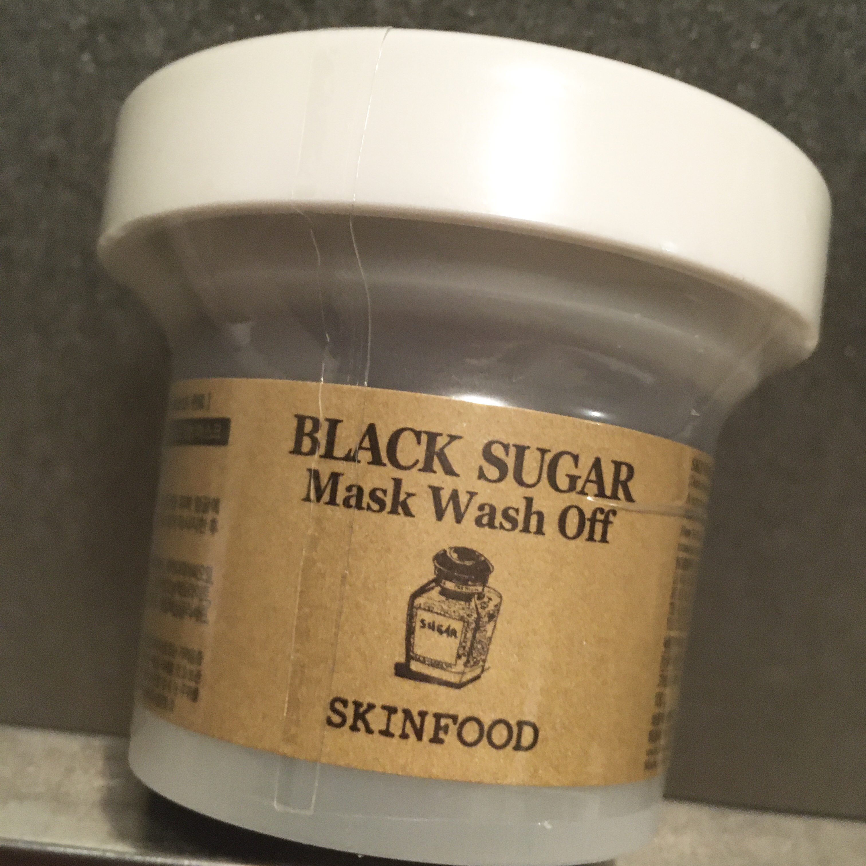 ブラックシュガーマスク ウォッシュオフ/SKINFOOD/洗い流すパック・マスクを使ったクチコミ（1枚目）