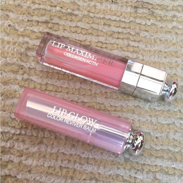 Dior(ディオール)
定番の2品はもう手放せません！

アディクト リップ マキシマイザー 001💄
カプサイシンがピリピリくるマキシマイザー は、シワが薄くなり、ツヤが出ます！

アディクト リップ