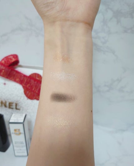 ヴェルニ ロング トゥニュ 913 ルージュ アントンポレル /CHANEL/マニキュアの画像