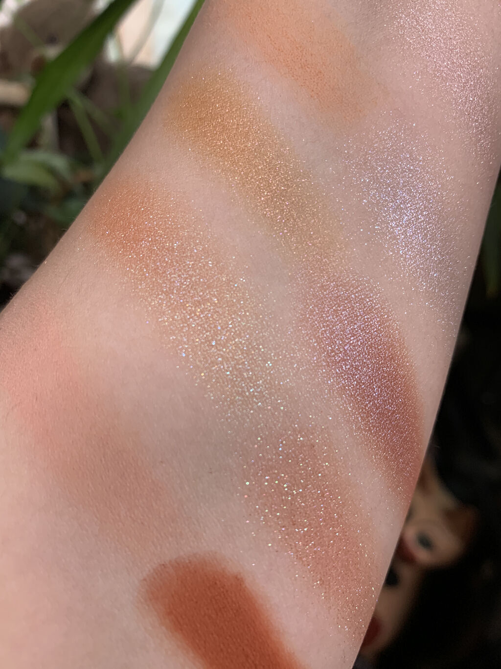 ネイキッド サイバー アイシャドウ パレット/アーバンディケイ/アイシャドウパレットを使ったクチコミ（3枚目）