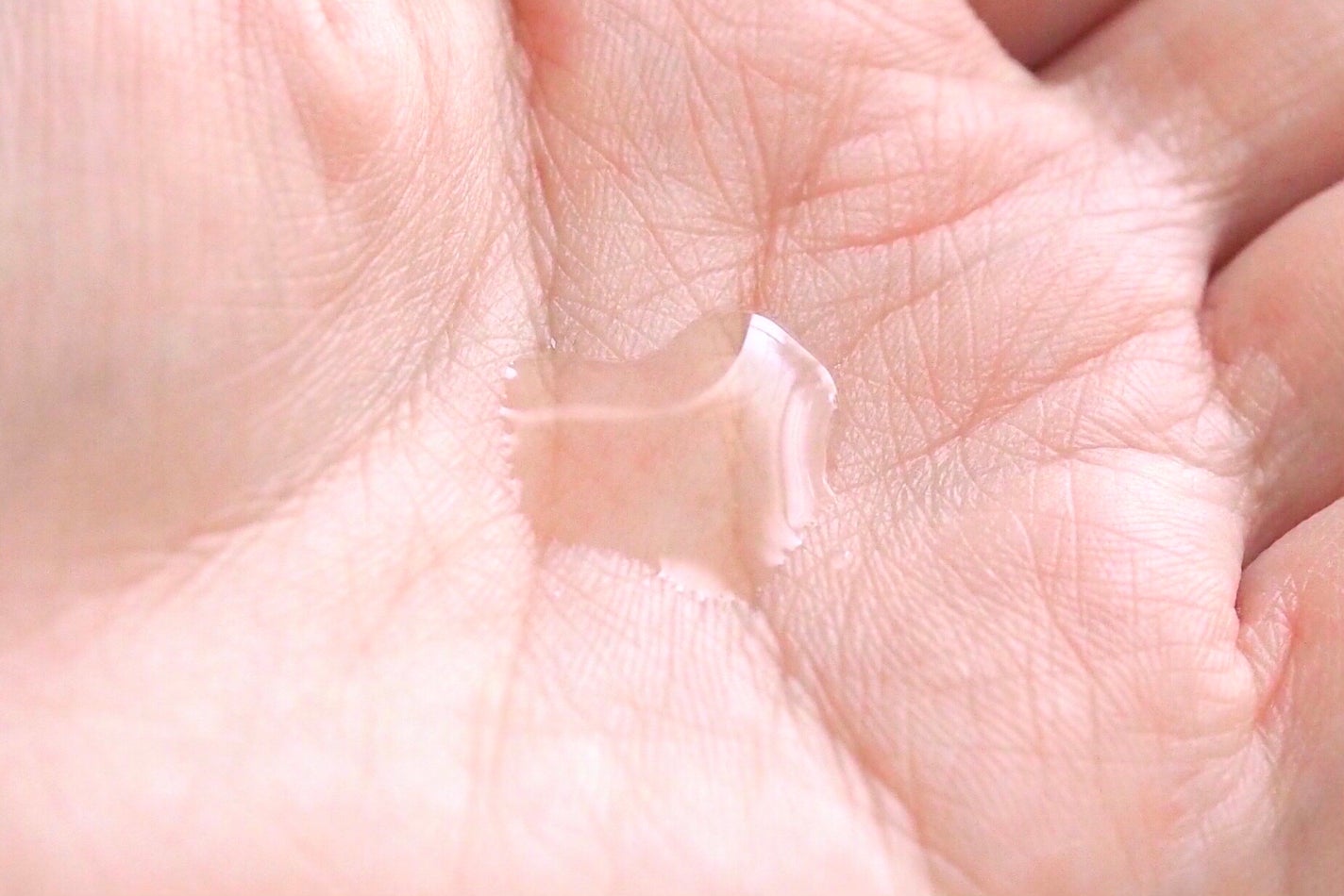 イドラクラリティ 薬用 トリートメント エッセンス ウォーター/DECORTÉ/化粧水を使ったクチコミ(5枚目)