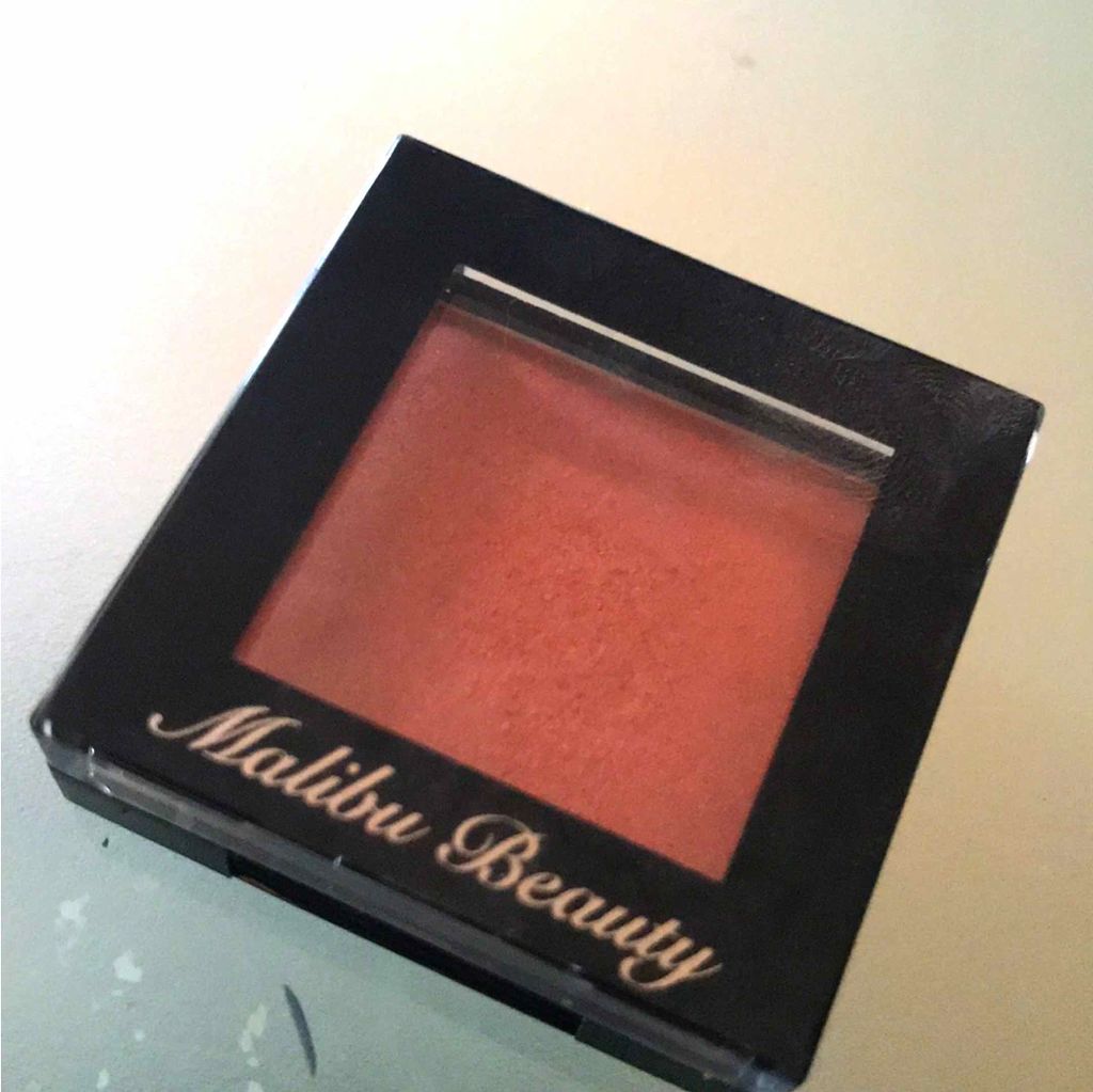 シングルアイシャドウ/マリブビューティー/単色アイシャドウを使ったクチコミ(1枚目)