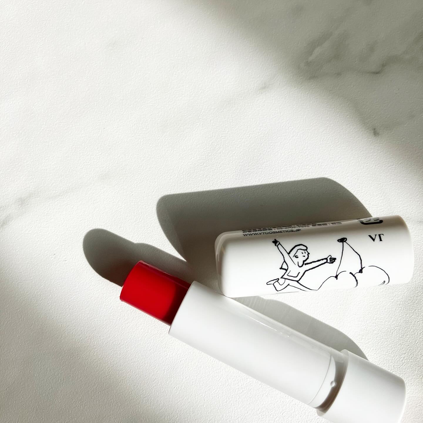 モイスチャーリップバーム チェリー/VT/リップバームを使ったクチコミ（1枚目）