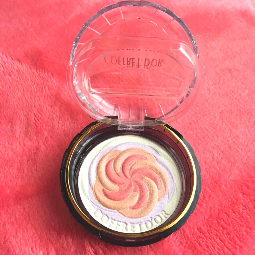 スマイルアップチークスN/コフレドール/パウダーチークを使ったクチコミ（1枚目）