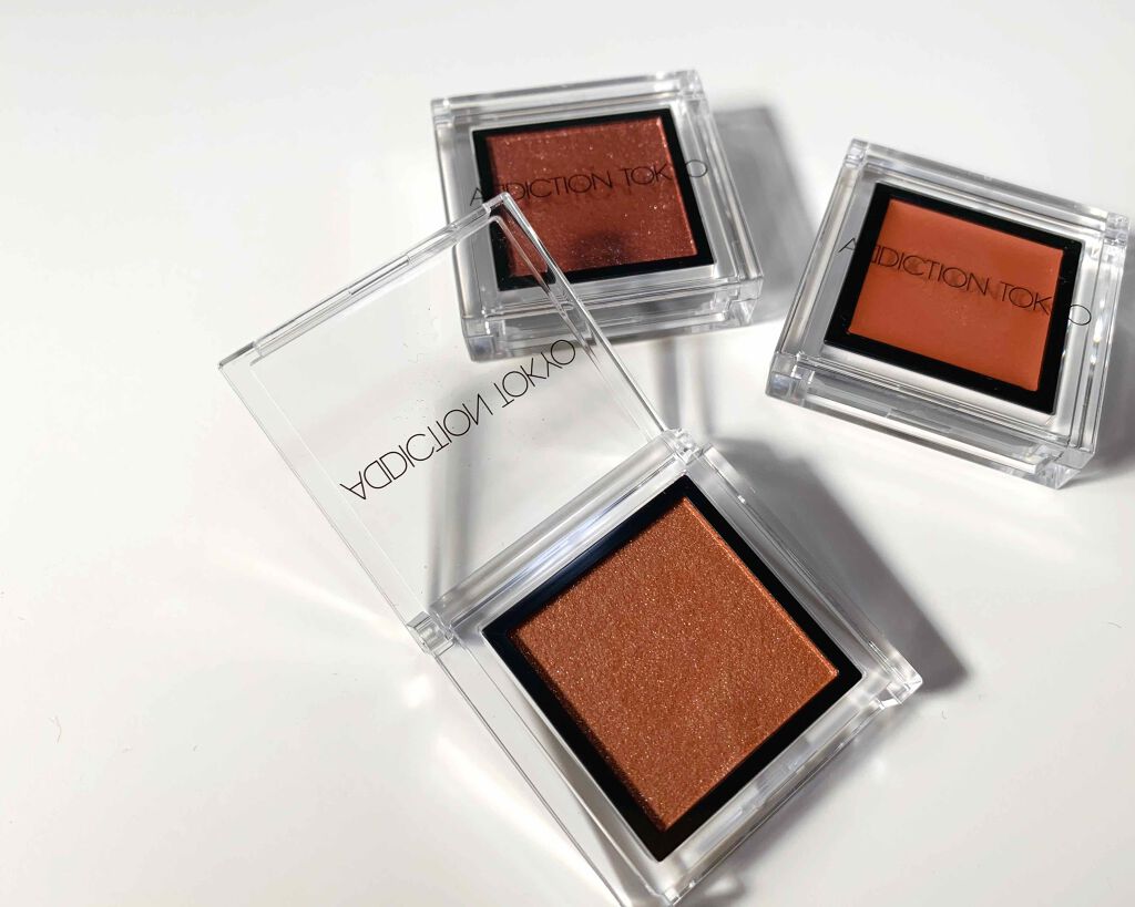 ザ アイシャドウ L 166 Acidic Red/ADDICTION/単色アイシャドウを使ったクチコミ（1枚目）