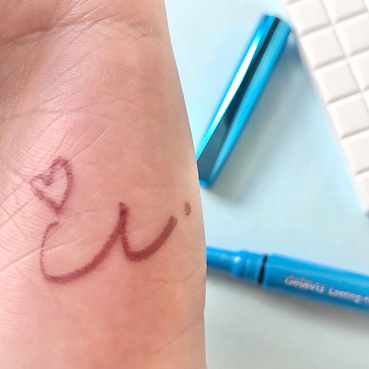 「密着アイライナー」極細クリームペンシル/デジャヴュ/ペンシルアイライナーを使ったクチコミ(2枚目)