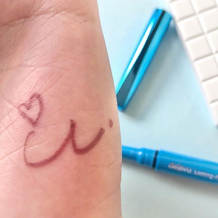 「密着アイライナー」極細クリームペンシル/デジャヴュ/ペンシルアイライナーを使ったクチコミ(2枚目)