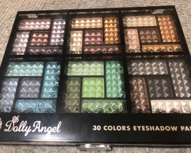 30COLORSEYESHADOWPALETTE/Dolly Angel/パウダーアイシャドウを使ったクチコミ（1枚目）