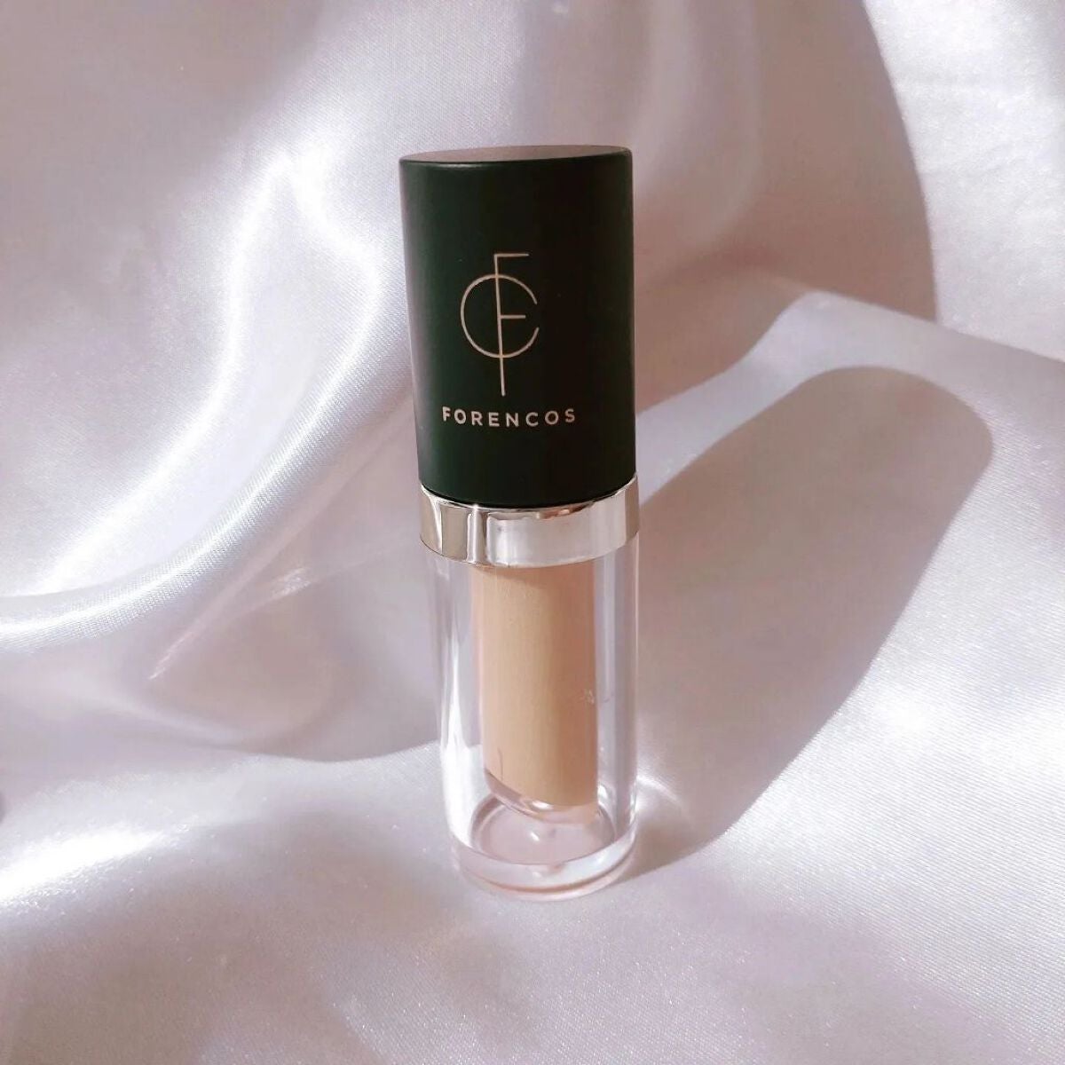 タトゥーウォータープルーフスカーコンシーラー/フォレンコス/リキッドコンシーラーを使ったクチコミ(2枚目)