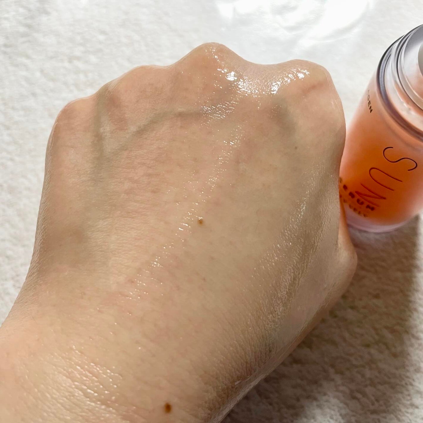 ハリケアコラーゲンサンセラム/VELY VELY/日焼け止めジェルを使ったクチコミ(3枚目)