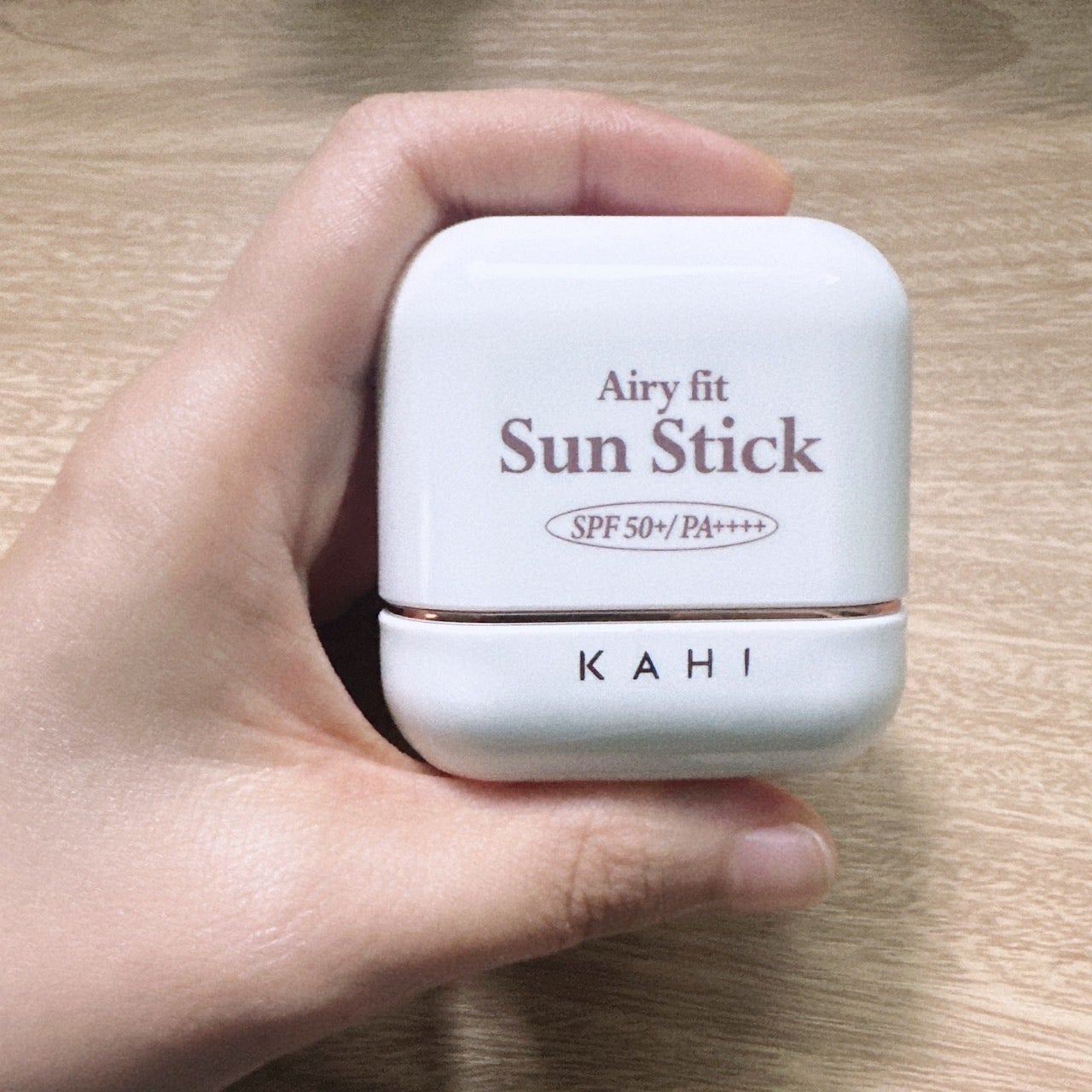 エアリーフィットサンスティック/KAHI/日焼け止めスティックを使ったクチコミ(1枚目)