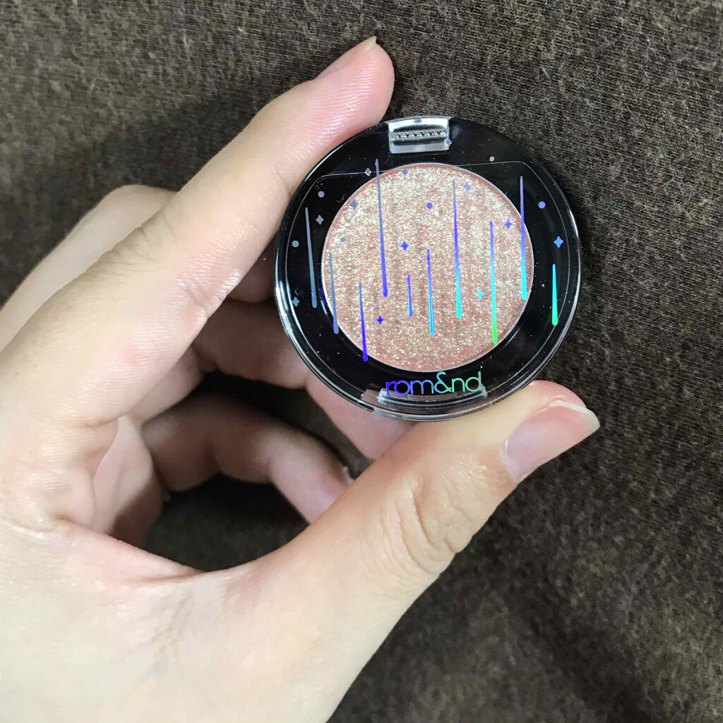 グリッター シャドウ カラー/rom&nd/グリッターを使ったクチコミ（1枚目）