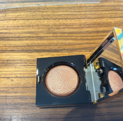 リュクスアイシャドウリッチメタル/BOBBI BROWN/単色アイシャドウを使ったクチコミ(1枚目)