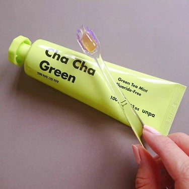 Cha Cha Charcoal Vegan Greentea Toothpaste/unpa/歯磨き粉を使ったクチコミ（2枚目）