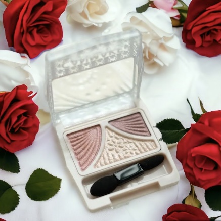 ジューシーピュアアイズ/キャンメイク/アイシャドウパレットを使ったクチコミ（2枚目）