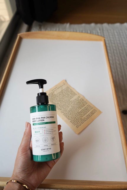 SOME BY MI AHA・BHA・PHA カーミングボディローションのクチコミ「なんと、角質、トラブル、美白ケアが同時に出来る3in1ですᵕ•ᴥ•ᵕ
これからの時期は特にボ.....」(2枚目)