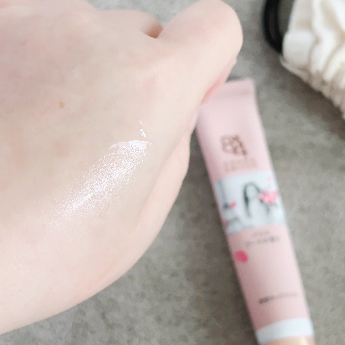 8x4 アロマスイッチ 涼感ネックジェル パリスブーケの香り/8x4/デオドラント・制汗剤を使ったクチコミ(5枚目)