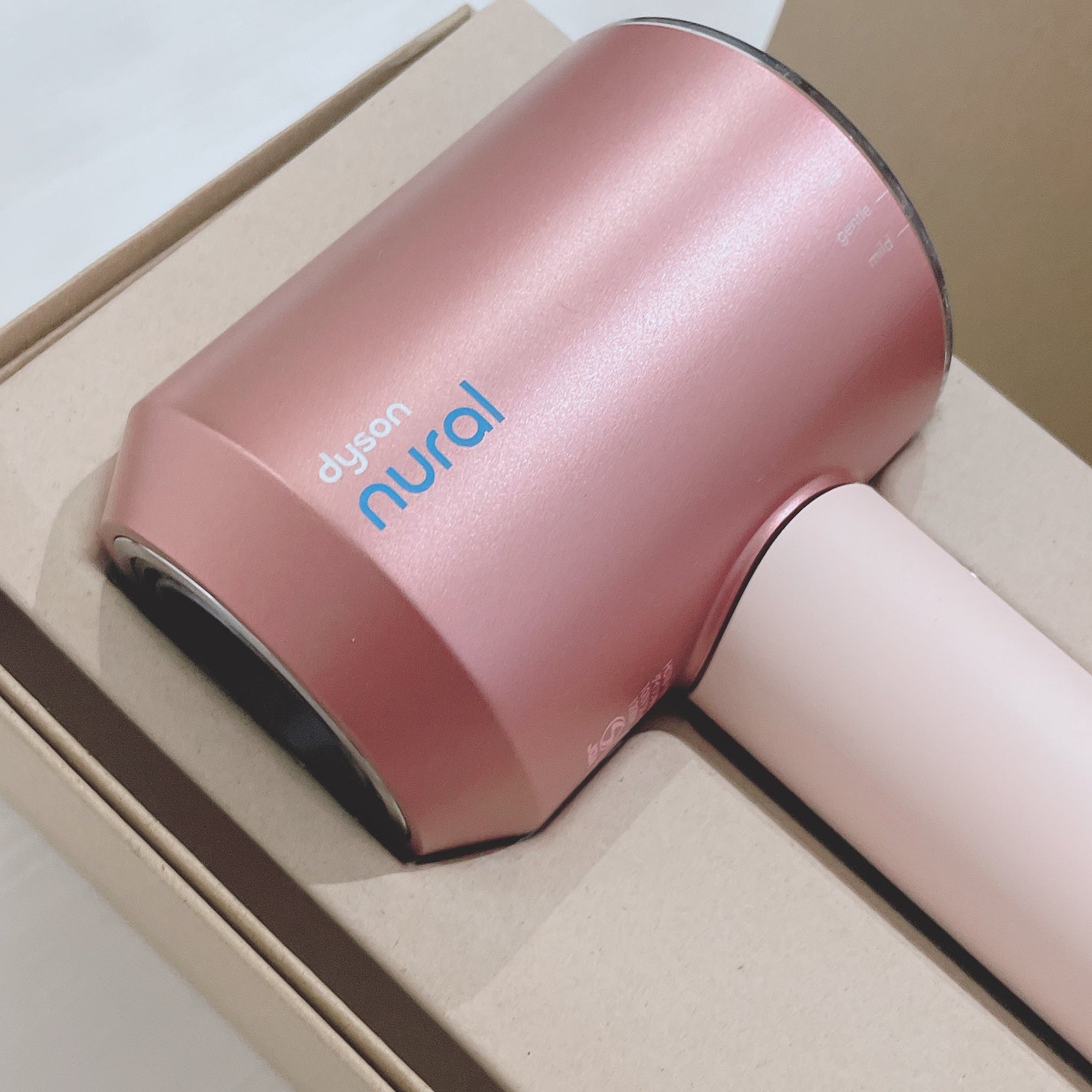 Dyson Supersonic Nural ™ Shine ヘアドライヤー/dyson/ドライヤーを使ったクチコミ(2枚目)