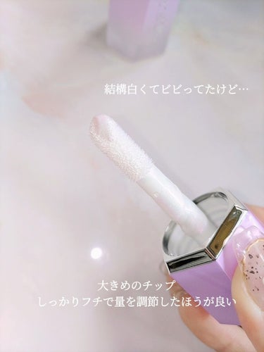 SHEGLAM グロウ ブルーム リキッドハイライターのクチコミ「SHEGLAM
CHROME-GLOW BLOOM
LIQUID HIGHLIGHTER
Fl.....」（3枚目）