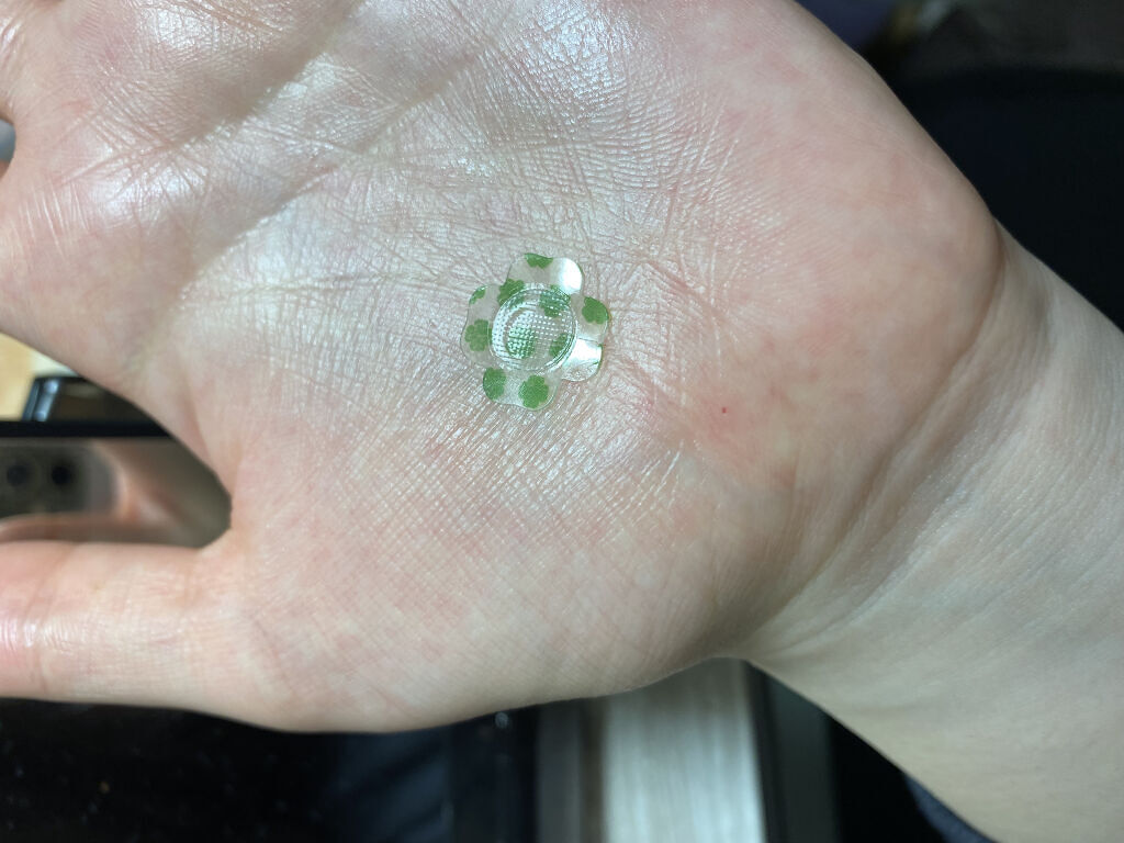 レチノール　シカ　フォーカシングパッチ/innisfree/にきびパッチを使ったクチコミ（3枚目）